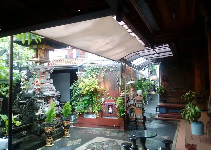 Hostal Bayudya *