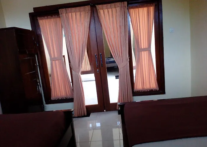 Hostal Bayudya *