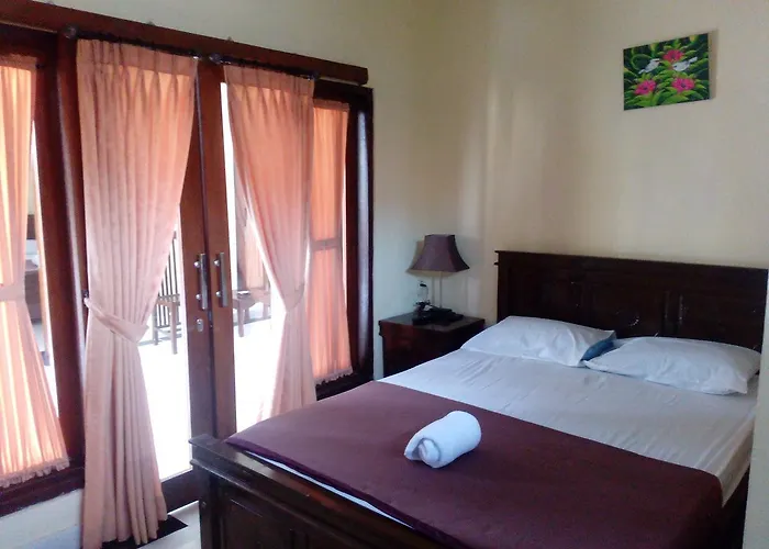 Hostal Bayudya *