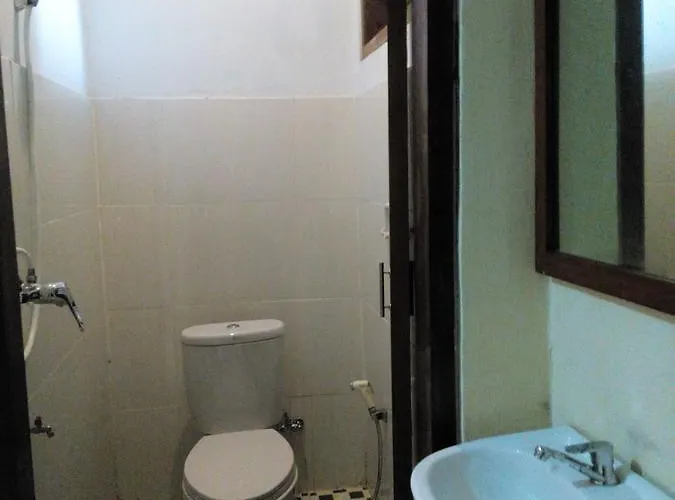 Hostal Bayudya *