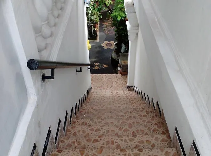 Hostal Bayudya *