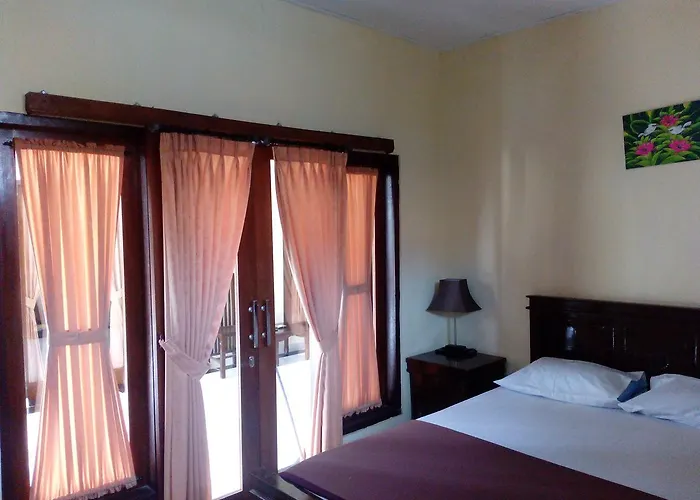 Hostal Bayudya *