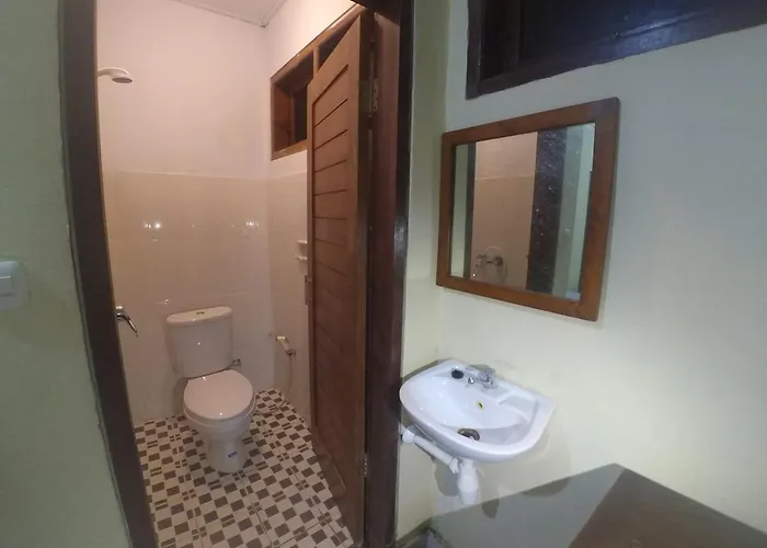 Hostal Bayudya *